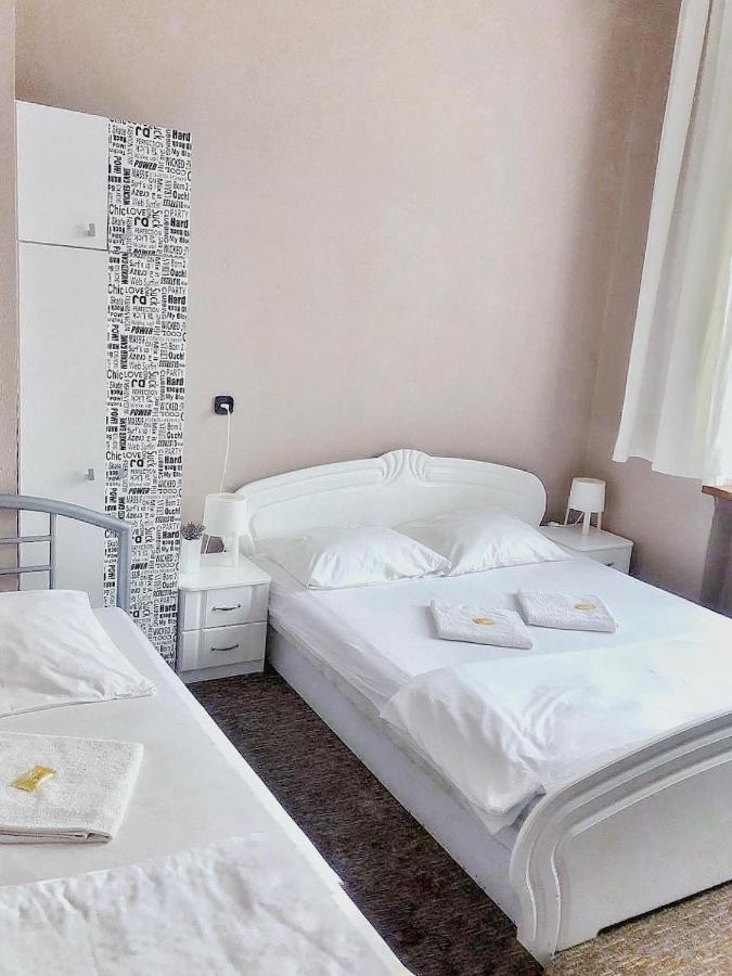 Hotel Gryf 格雷菲采 外观 照片