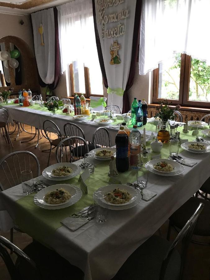 Hotel Gryf 格雷菲采 外观 照片